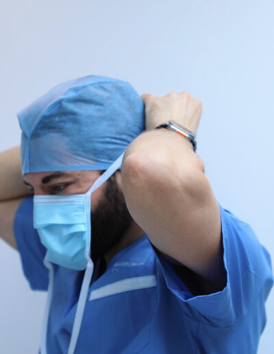 Dr Marouane Bahri, chirurgien-dentiste à Livry-Gargan, spécialiste Invisalign, implantologie et parodontologie