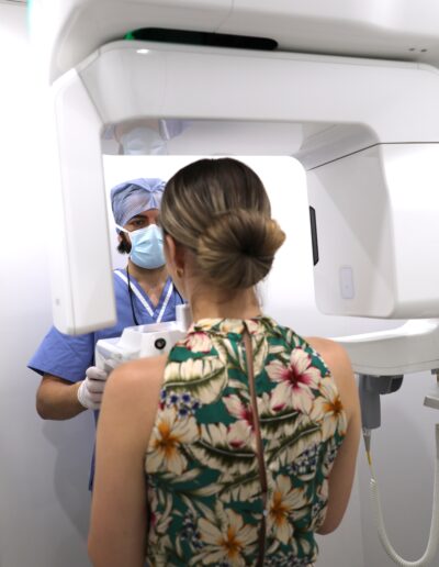 Appareil de radiographie panoramique au cabinet dentaire Dr Marouane Bahri